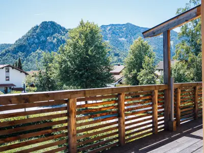 Superior Zimmer mit Kingsize-Bett und Balkon