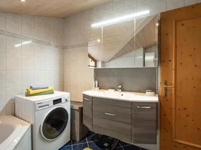 Doppelzimmer für 2 Personen (14 m²) in Itter 8/10