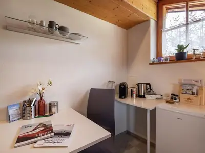 Doppelzimmer für 2 Personen (14 m²) in Itter 10/10