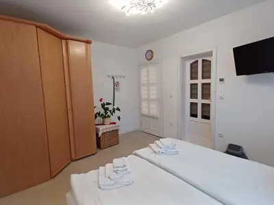 Schlafzimmer 3 mit zwei getrennten Betten