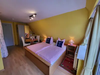 Doppelzimmer für 2 Personen (21 m²) in Kappeln 3/8