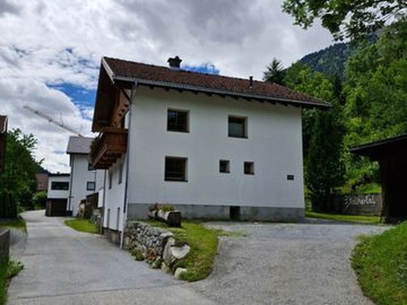 23976340-Doppelzimmer-3-Kaunertal-800x600-0