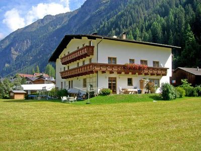 Doppelzimmer für 3 Personen (20 m²) in Kaunertal 1/10