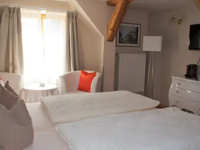 Doppelzimmer Gartenseite