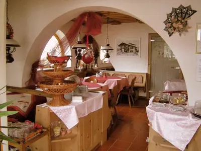 Doppelzimmer für 2 Personen in Kematen In Tirol 4/10