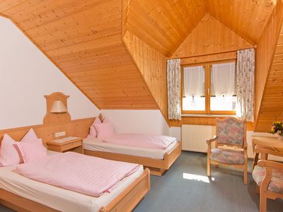 Doppelzimmer mit getrennten Betten (optional)