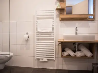 Doppelzimmer für 2 Personen (18 m²) in Kirchberg an der Pielach 10/10