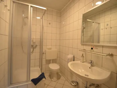Doppelzimmer für 3 Personen in Kirchhundem 8/10