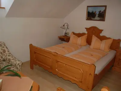 Doppelzimmer für 3 Personen (16 m²) in Klingenthal/Sachsen 10/10