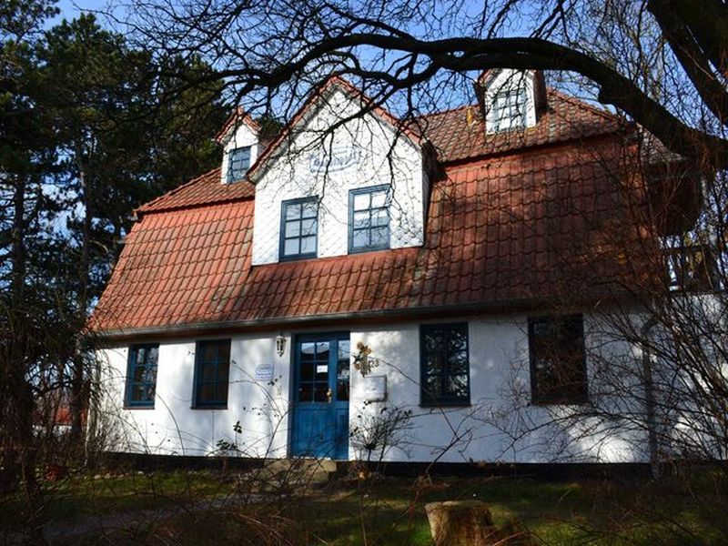 22771165-Doppelzimmer-2-Kloster (Insel Hiddensee)-800x600-0