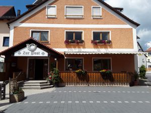 Doppelzimmer für 2 Personen ab 50 € in Königstein