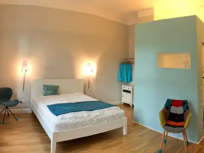 Doppelzimmer für 2 Personen (22 m²) in Köln 2/10