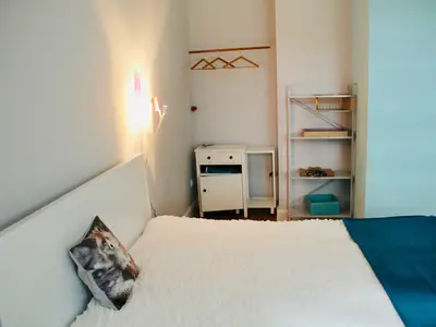 Doppelzimmer für 2 Personen (22 m²) in Köln 7/10