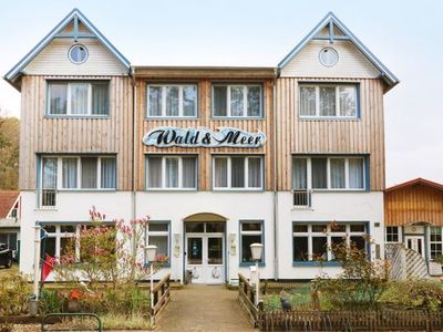 Doppelzimmer für 2 Personen (16 m²) in Koserow (Seebad) 1/10