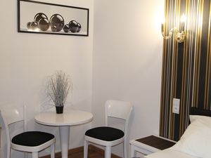 Doppelzimmer für 2 Personen (13 m²) in Krakau