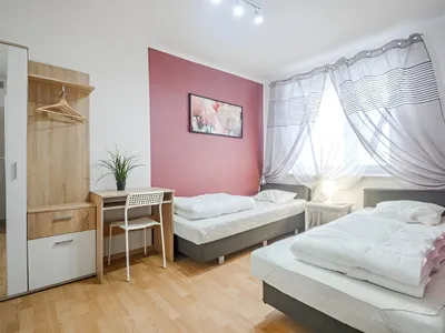 Doppelzimmer für 2 Personen (11 m²) in Krakau 1/10