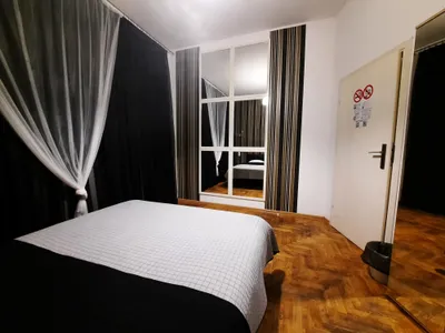 Doppelzimmer für 2 Personen (13 m²) in Krakau 3/10