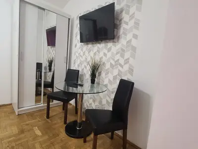 Doppelzimmer für 2 Personen (13 m²) in Krakau 5/10