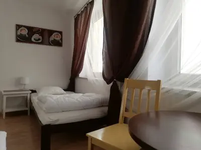 Doppelzimmer für 2 Personen (12 m²) in Krakau 4/10