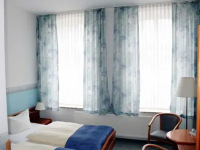 Doppelzimmer für 2 Personen (14 m²) in Krakow am See 5/7