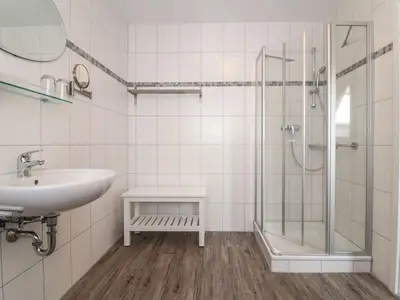 Doppelzimmer für 2 Personen (30 m²) in Krummhörn Greetsiel 7/9