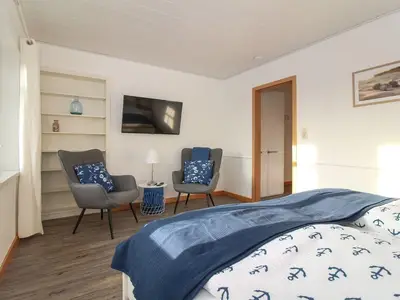 Doppelzimmer für 2 Personen (28 m²) in Krummhörn Greetsiel 4/7