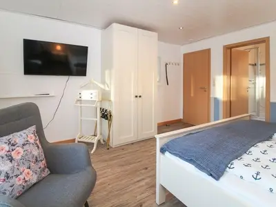 Doppelzimmer für 2 Personen (25 m²) in Krummhörn Greetsiel 4/7