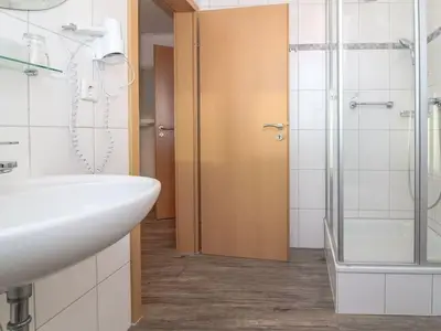 Doppelzimmer für 2 Personen (25 m²) in Krummhörn Greetsiel 7/7