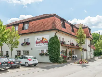 Doppelzimmer für 2 Personen in Kusterdingen 1/8