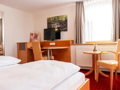 Doppelzimmer für 2 Personen in Laichingen 3/6