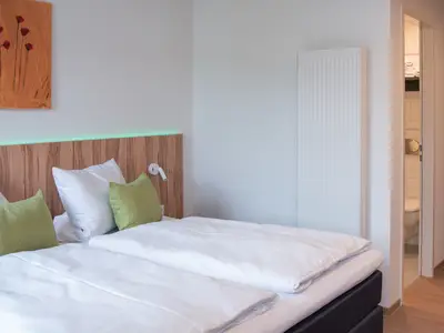 Doppelzimmer für 2 Personen in Lalling 2/3