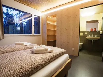 Doppelzimmer für 2 Personen (20 m²) in Lantsch/Lenz 10/10