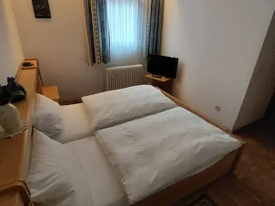 Doppelzimmer für 2 Personen (18 m²) in Laudenbach (Bayern) 10/10