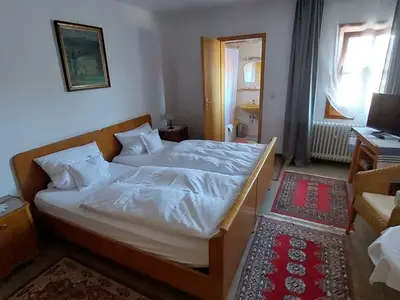 Doppelzimmer für 3 Personen in Laudenbach (Bayern) 10/10