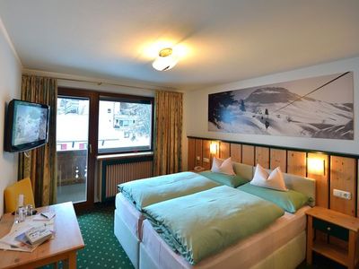 Doppelzimmer für 3 Personen (30 m²) in Lech am Arlberg 3/10