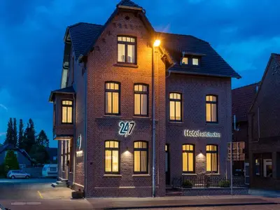 Doppelzimmer für 2 Personen (11 m²) in Leer 1/9