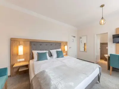 Doppelzimmer für 2 Personen (15 m²) in Leer 8/8