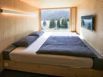 Doppelzimmer für 2 Personen (16 m²) in Lenzerheide/Lai 7/10