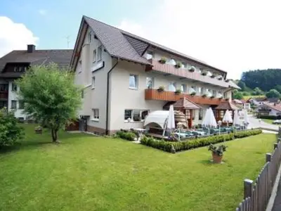 Doppelzimmer für 2 Personen (24 m²) in Lenzkirch 7/10