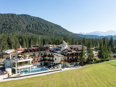 Doppelzimmer für 3 Personen (25 m²) in Leutasch 2/10