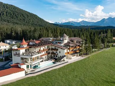 Doppelzimmer für 3 Personen (25 m²) in Leutasch 7/10