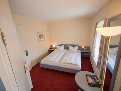 Doppelzimmer für 2 Personen (16 m²) in Lingen 3/3