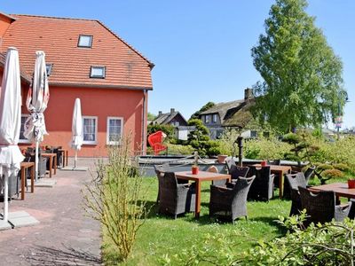 Doppelzimmer für 3 Personen (20 m²) in Lobbe (Rügen) 3/10