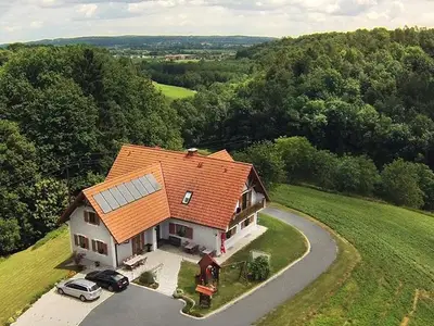 Doppelzimmer für 3 Personen (28 m²) in Loipersdorf bei Fürstenfeld 1/10