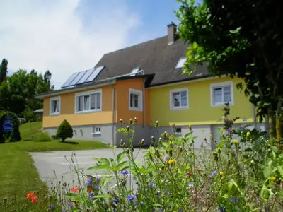 Doppelzimmer für 3 Personen (20 m²) in Loipersdorf bei Fürstenfeld 7/9