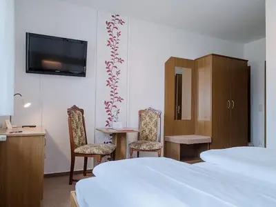 Doppelzimmer für 2 Personen (18 m²) in Lübben 6/10