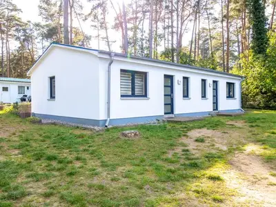 Doppelzimmer für 3 Personen (26 m²) in Lubmin (Seebad) 1/10