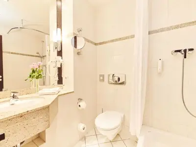 Doppelzimmer für 2 Personen (30 m²) in Lutherstadt Wittenberg 7/9