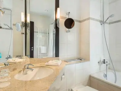 Doppelzimmer für 2 Personen (30 m²) in Lutherstadt Wittenberg 8/9