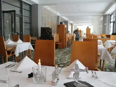 Restaurant "Dreiherrenstein"